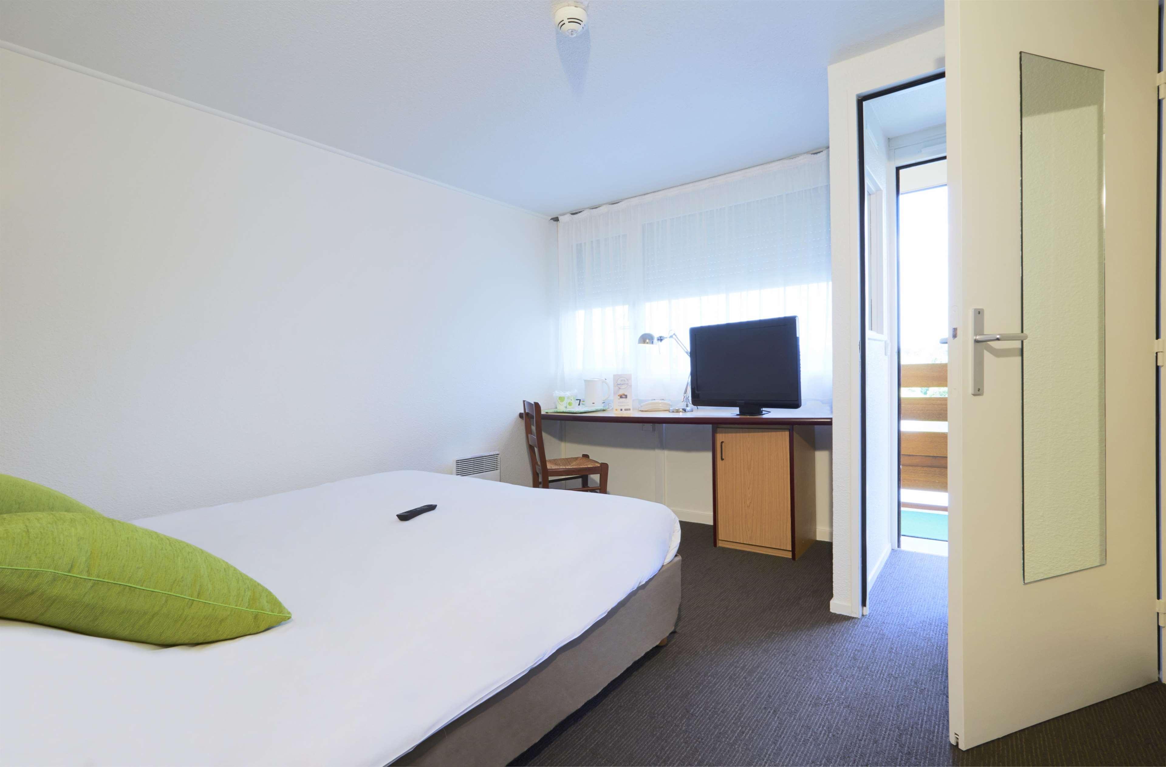 Campanile Lille - Lomme Hotel Exterior photo