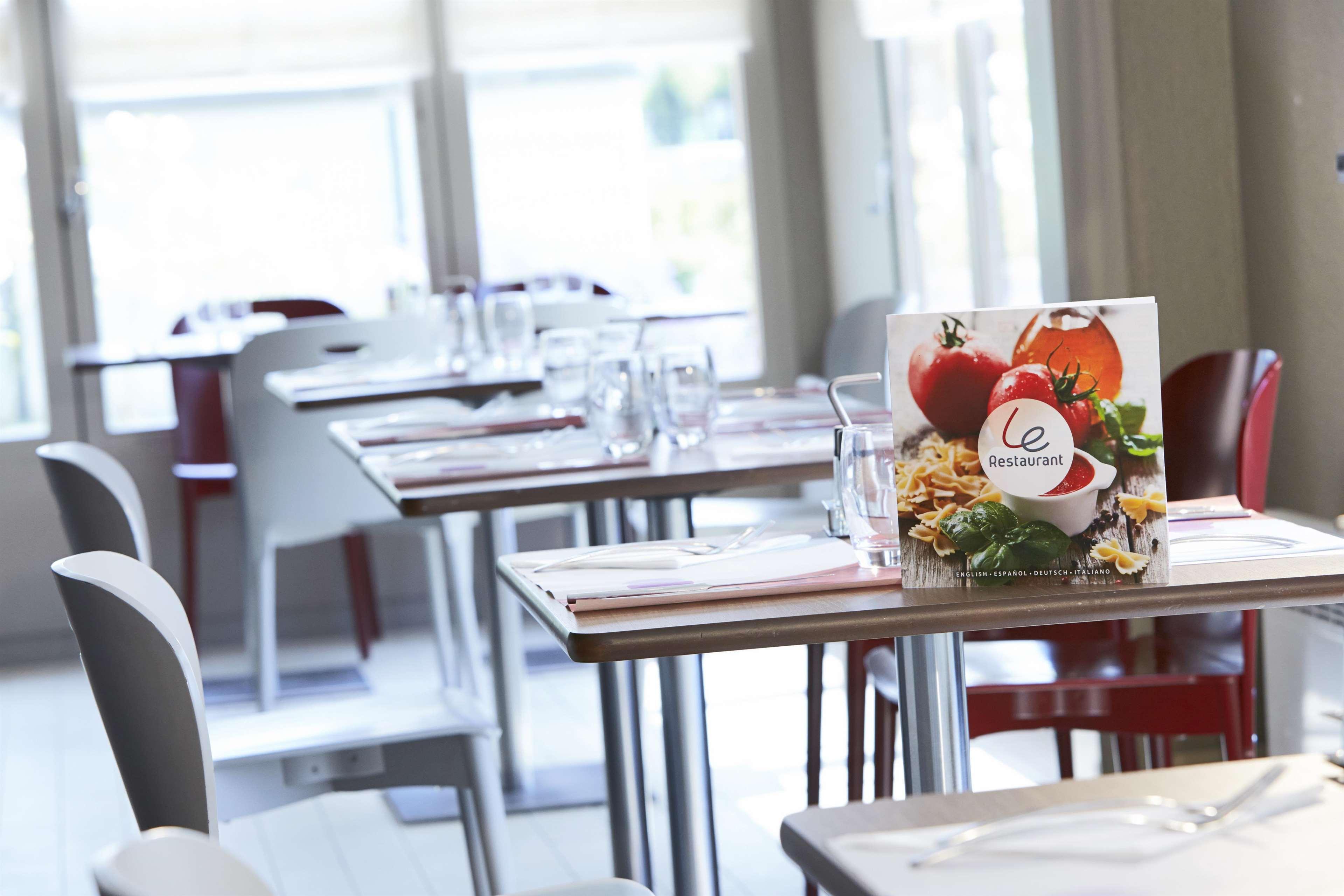 Campanile Lille - Lomme Hotel Exterior photo